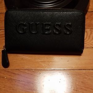 Guess Lakin Zip Around Wallet